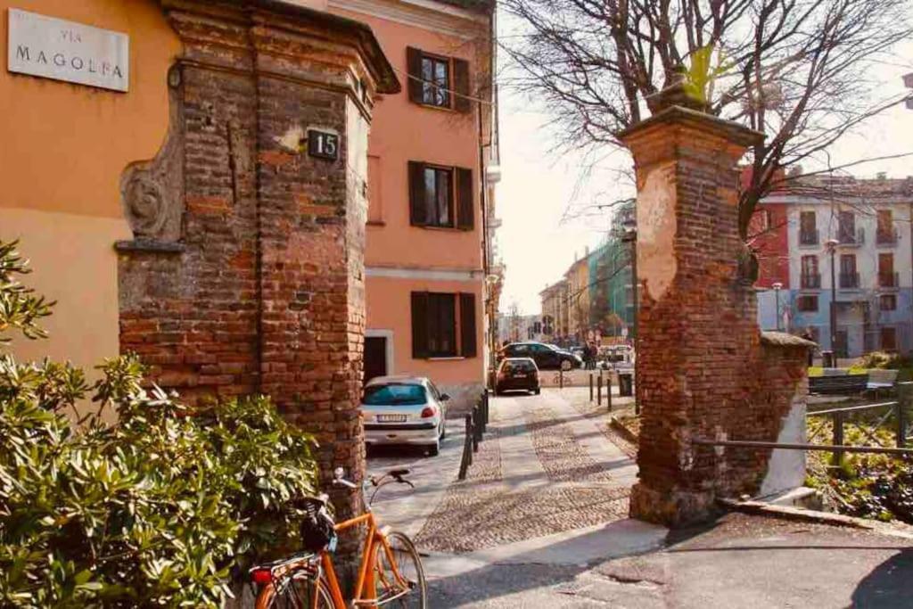 Appartement Casa Navi - Typical House By Navigli à Milan Extérieur photo